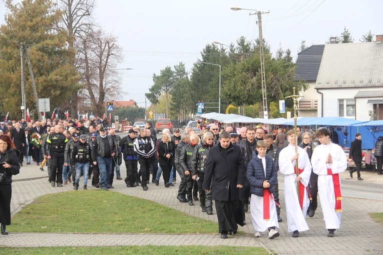 Zabawa. Obchody Światowego Dnia Pamięci Ofiar Wypadków Drogowych