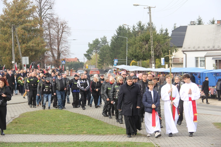 Zabawa. Obchody Światowego Dnia Pamięci Ofiar Wypadków Drogowych