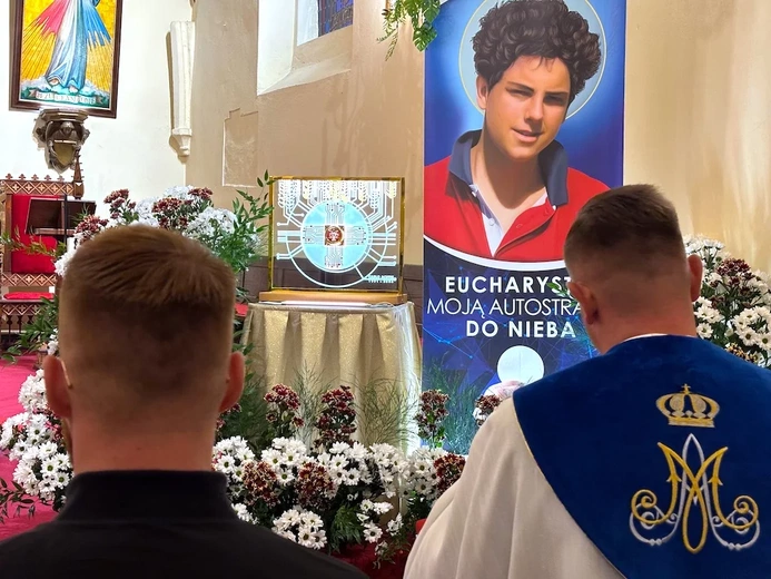 Relikwie św. Carla Acutisa w diecezji