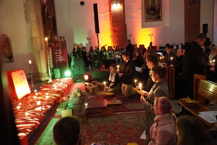 Modlitwa Taizé w ramach obchodów 60. rocznicy orędzia biskupów polskich do niemieckich