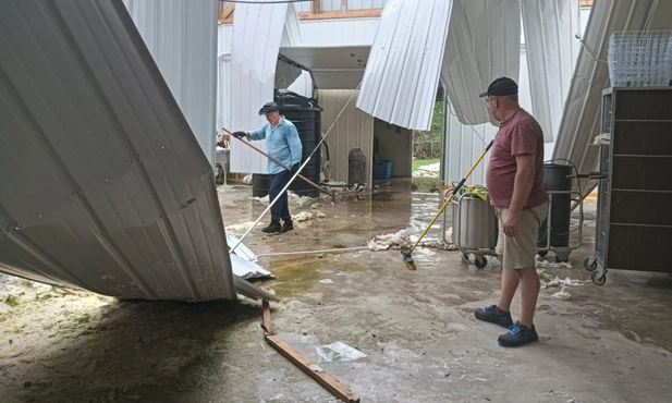 Pierwsza pomoc z w zniszczeniach