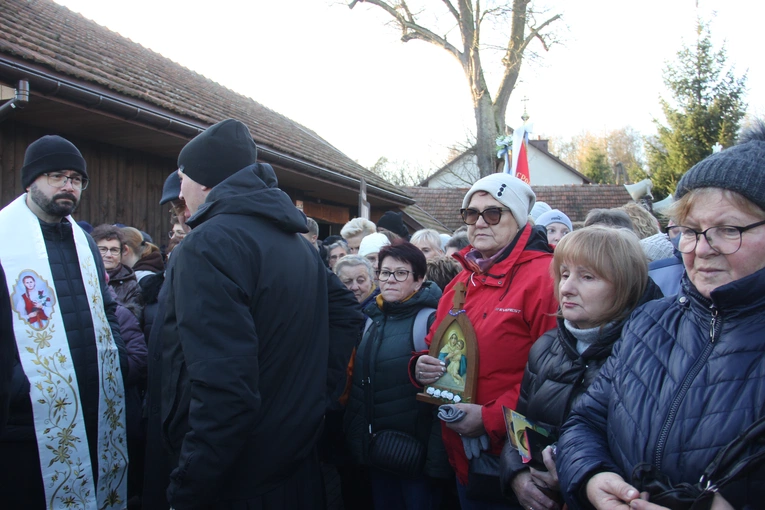 Wał-Ruda. Droga Krzyżowa z bł. Karoliną w 111. rocznicę jej męczeńskiej śmierci