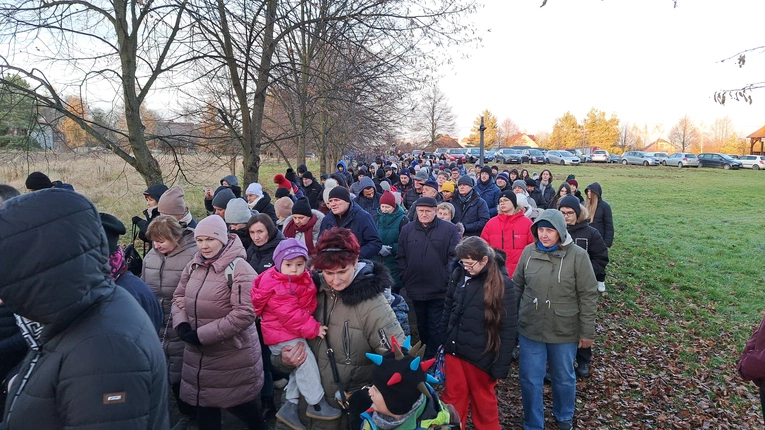 Wał-Ruda. Droga Krzyżowa z bł. Karoliną w 111. rocznicę jej męczeńskiej śmierci