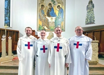 Prowadzą m.in. dom studencki i dom pomocy społecznej  oraz duszpasterstwo więzienne, a także wspomagają prześladowanych chrześcijan.