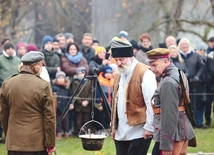 Obóz legionistów stał się przestrzenią opowieści o walce.