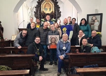 Pielgrzymi niemal u celu: w sanktuarium na Górze Chełmskiej.