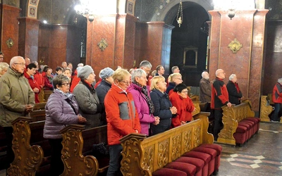 W czasie modlitwy pamiętano także o zmarłych przewodnikach.