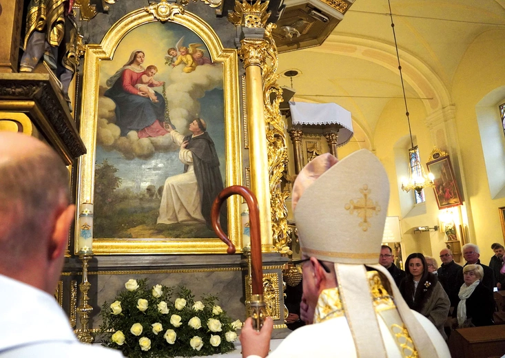  Bp Jacek Kiciński zachęcał do troski o kościół, a także o sanktuarium swojego serca i o rodzinę, która jest domowym Kościołem.