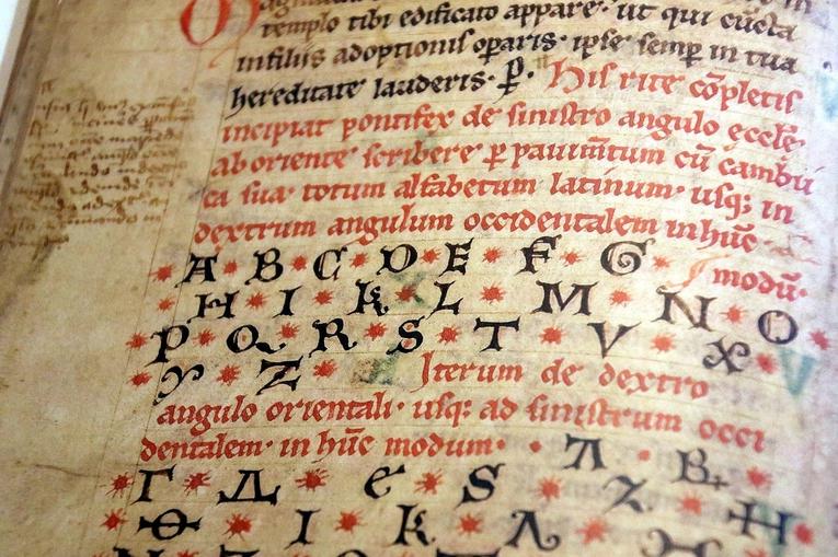 Misterium oparte na tekstach ze średniowiecznego pontyfikału