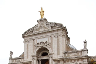 Kard. Zuppi w przeddzień wizyty papieża w Asyżu