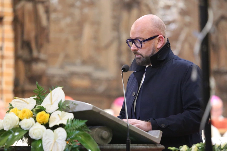 60. rocznica orędzia biskupów polskich do niemieckich - Msza święta