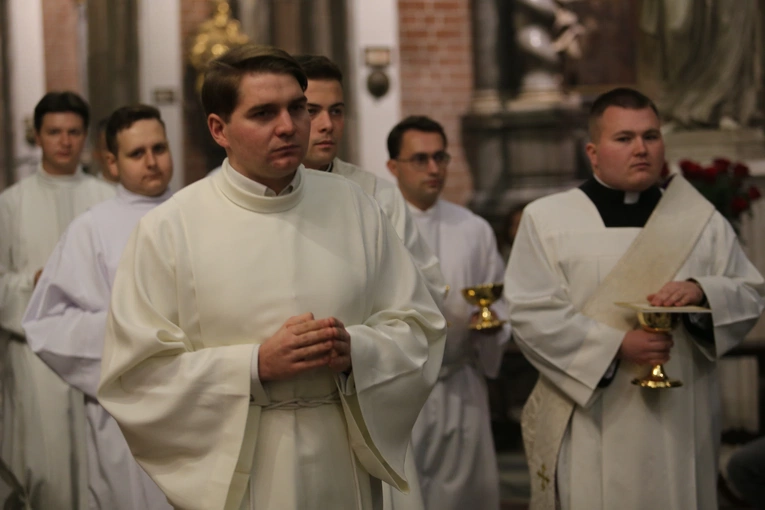 60. rocznica orędzia biskupów polskich do niemieckich - Msza święta