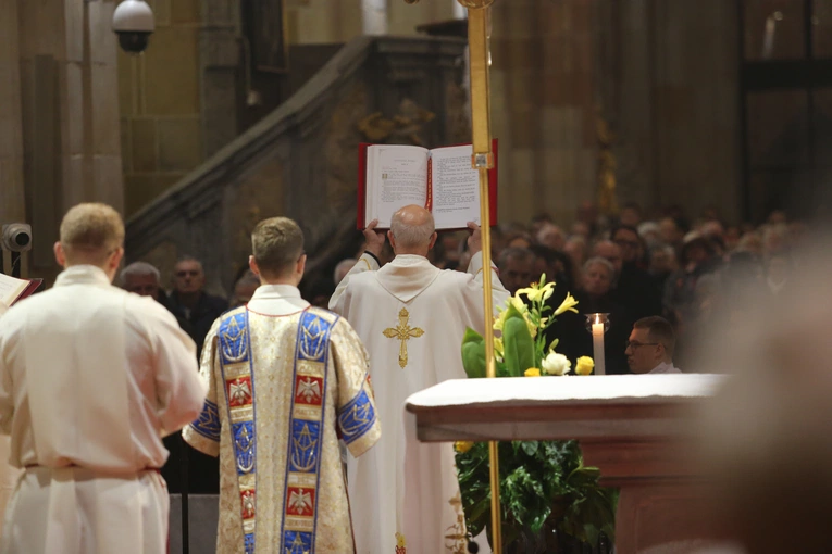 60. rocznica orędzia biskupów polskich do niemieckich - Msza święta