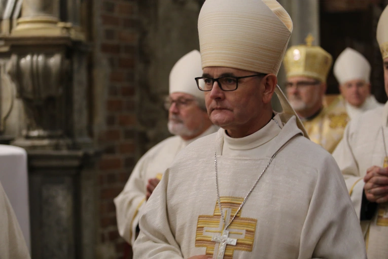 60. rocznica orędzia biskupów polskich do niemieckich - Msza święta