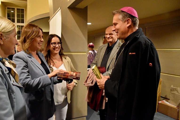 Spotkanie z Anną Golędzinowską