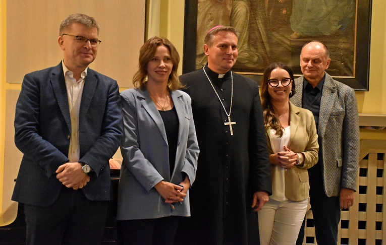 Spotkanie z Anną Golędzinowską