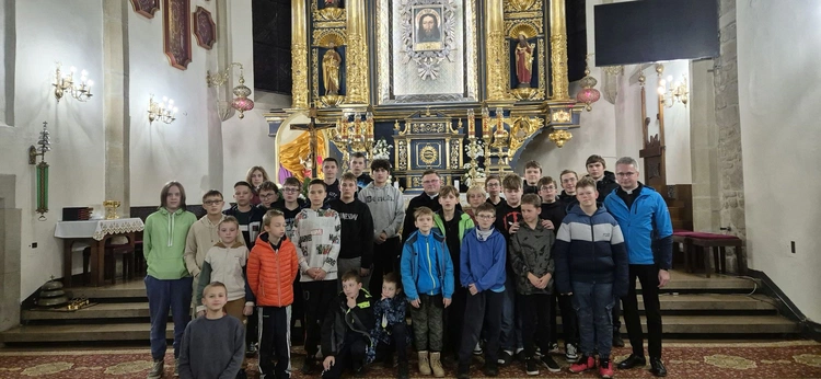 Katedralni ministranci w Krynicy-Zdroju