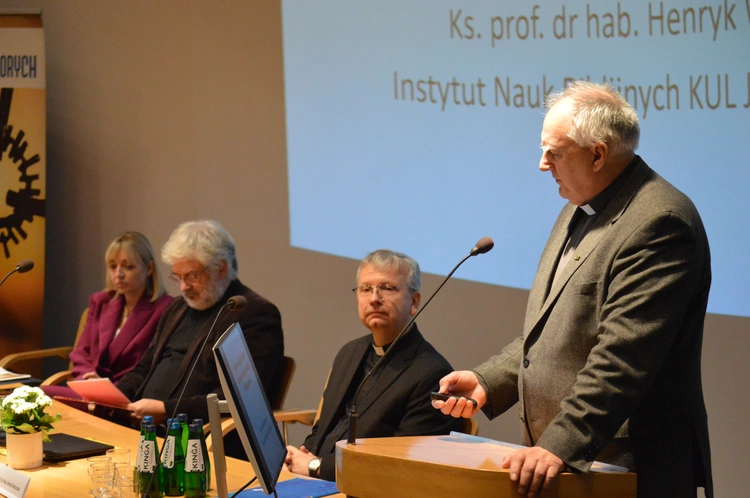 Konferencja z okazji 100-lecia Apostolstwa Chorych - dzień 2.