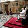 Papież Leon XIV podczas audiencji dla uczestników Międzynarodowego kursu zorganizowanego przez Trybunał Roty Rzymskiej