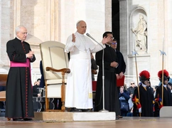 Papież przypomina Polakom przykład bł. Rodziny Ulmów i Heleny Kmieć