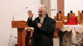 Przed czym, przed kim klękasz? - mężczyźni spotkali się we Wrocławiu na dniu skupienia