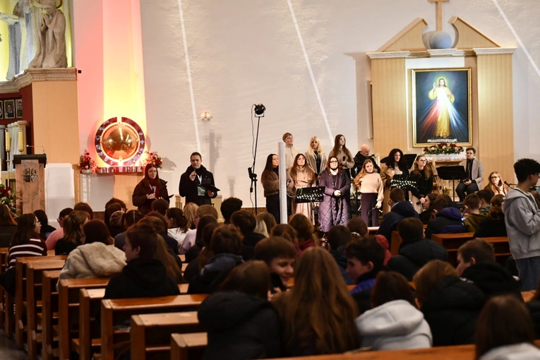 W Zielonej Górze trwa Modlitewny Wieczór Młodych