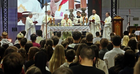 Światowy Dzień Młodzieży. Bp Kiciński: Dziękuję za wasze codzienne świadectwo, choć nie jest łatwo