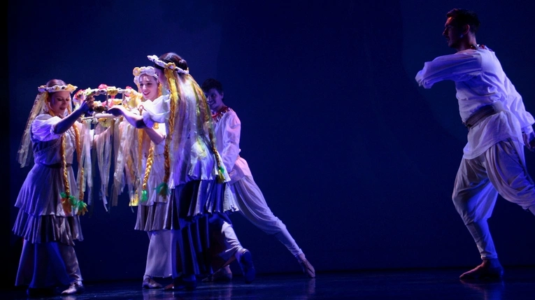 Widowisko "Polska w koronie"