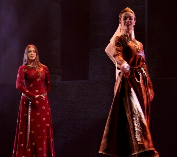 Widowisko "Polska w koronie"