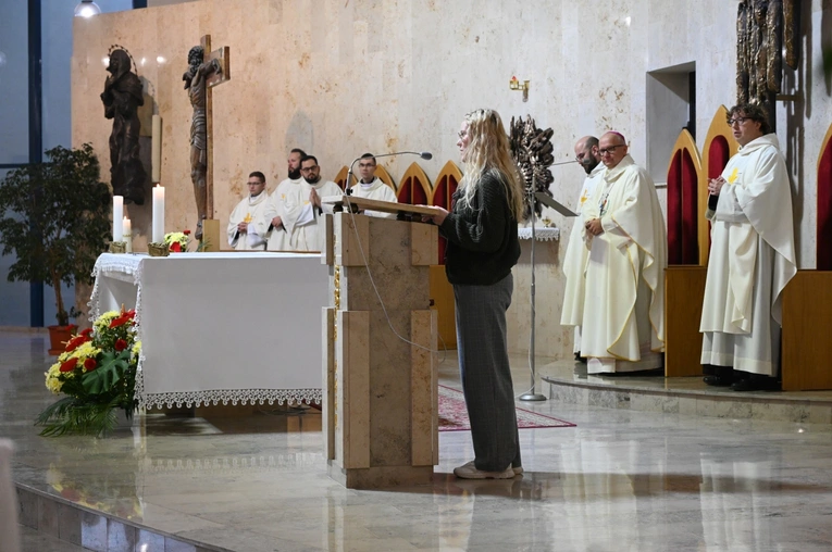 Msza św. z okazji Światowego Dnia Młodzieży