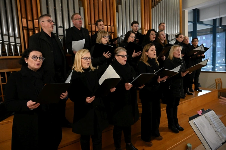 Msza św. z okazji Światowego Dnia Młodzieży