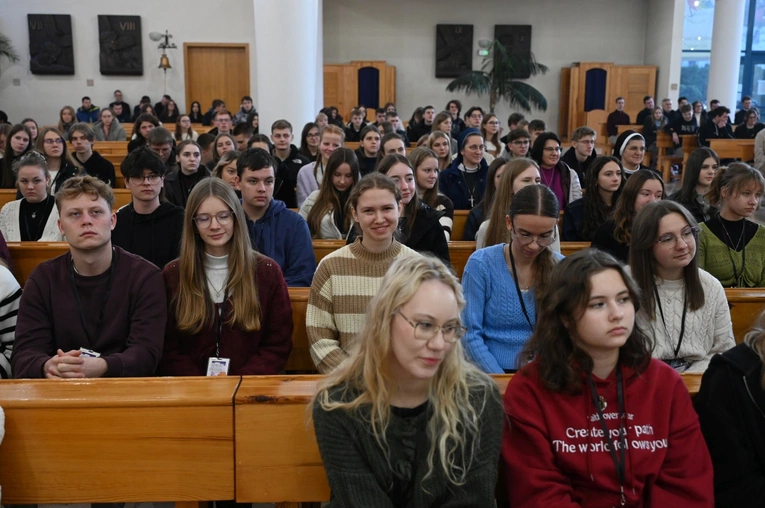Msza św. z okazji Światowego Dnia Młodzieży