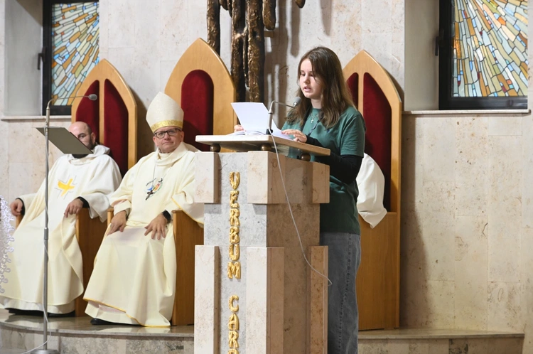 Msza św. z okazji Światowego Dnia Młodzieży