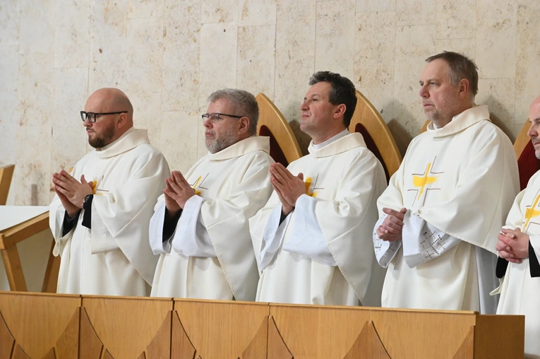 Msza św. z okazji Światowego Dnia Młodzieży