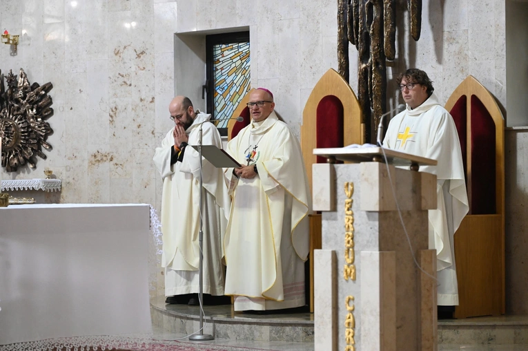 Msza św. z okazji Światowego Dnia Młodzieży