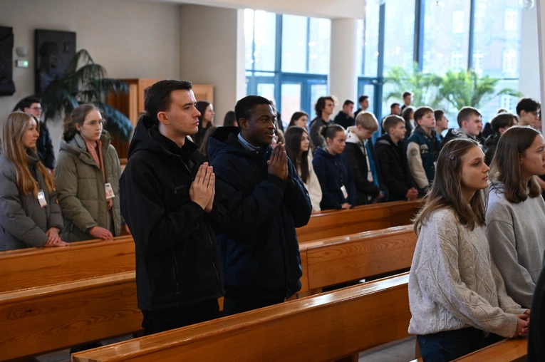 Msza św. z okazji Światowego Dnia Młodzieży