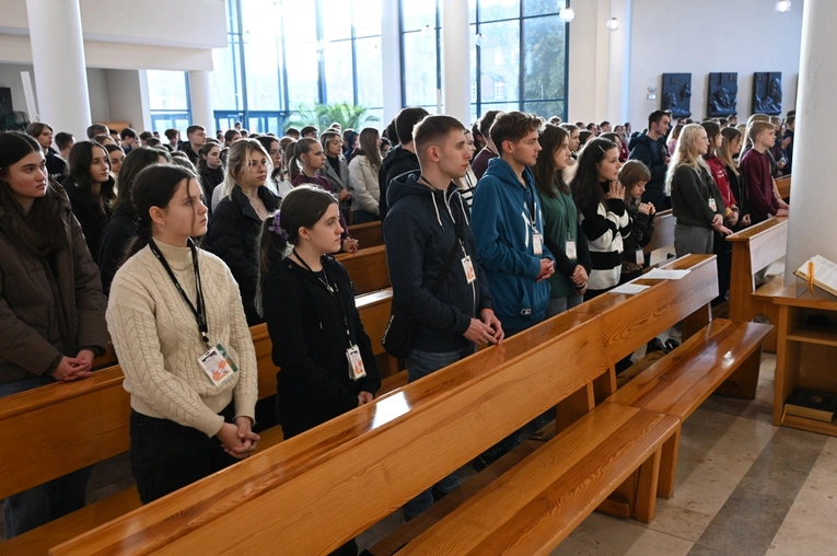 Msza św. z okazji Światowego Dnia Młodzieży