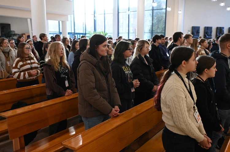 Msza św. z okazji Światowego Dnia Młodzieży