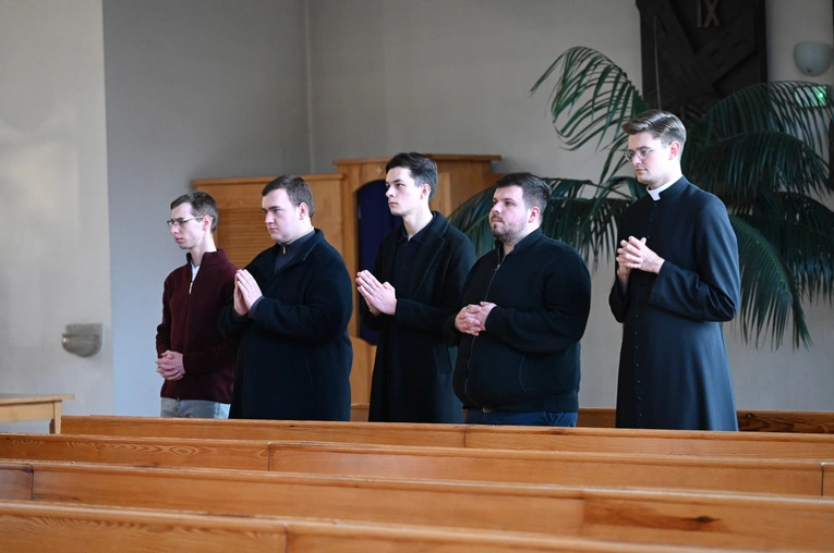 Msza św. z okazji Światowego Dnia Młodzieży