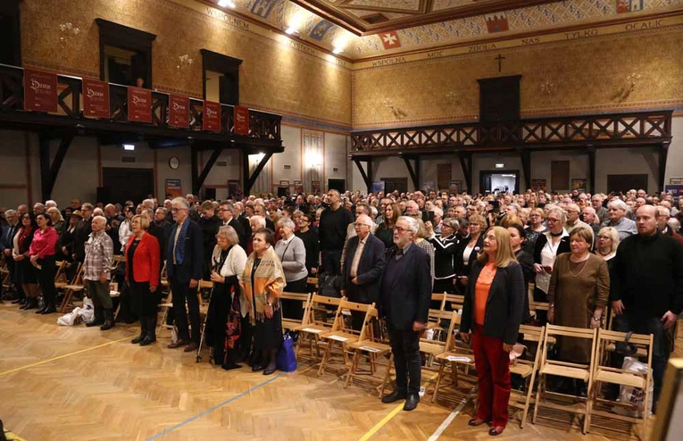 Premiera 7. tomu "Dziejów Polski"