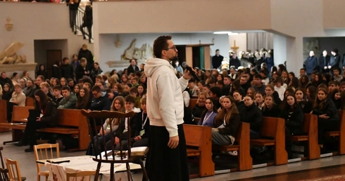 1400 uczestników Modlitewnego Wieczoru Młodych w Zielonej Górze