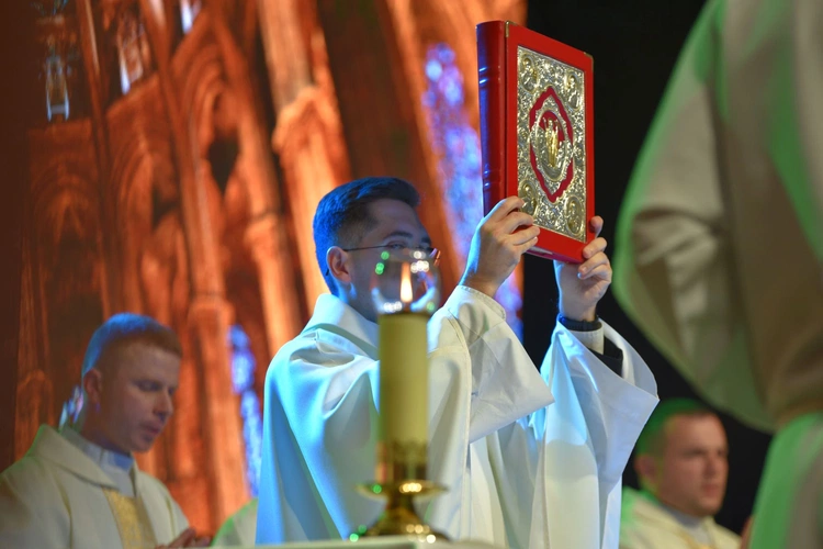 ŚDM w Tarnowie - spotkanie w Arenie Jaskółka