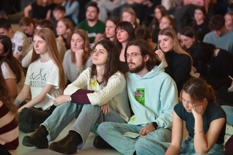 ŚDM w Tarnowie - spotkanie w Arenie Jaskółka