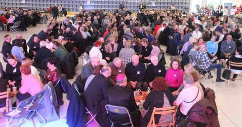 Chcemy tę atmosferę, przynajmniej w jakimś stopniu, przenieść do naszej parafii