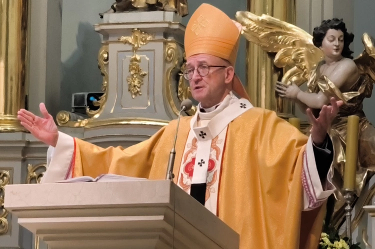 Nowi lektorzy w archidiecezji warszawskiej