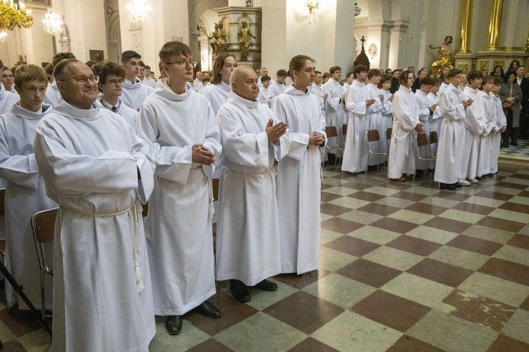 Nowi lektorzy w archidiecezji warszawskiej