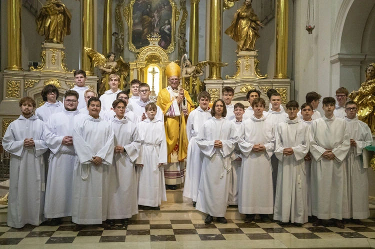 Nowi lektorzy w archidiecezji warszawskiej