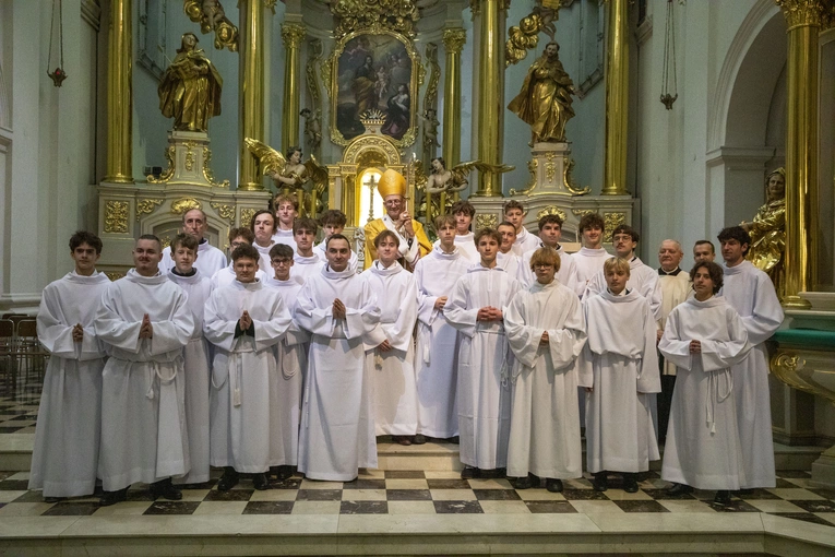 Nowi lektorzy w archidiecezji warszawskiej