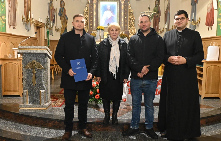 Górale oddają drogocenny płyn