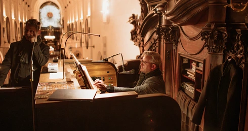 Nowa pieśń nowego człowieka